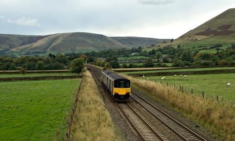 A passenger train approaches Edale in Derbyshire