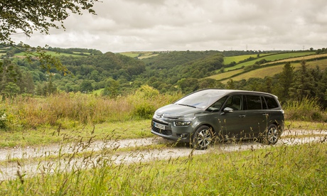 On the road: Citroën Grand C4 Picasso