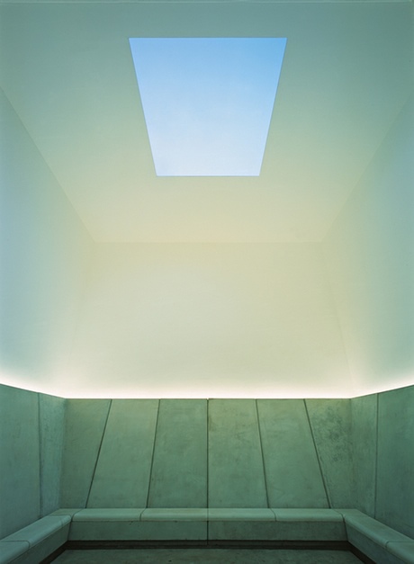 Suns 5 Deer Shelter Skyspace (2006) by James Turrell