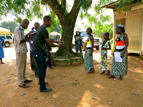 UNICEF working to correct the myths and misconceptions surrounding Ebola in Sierra Leone