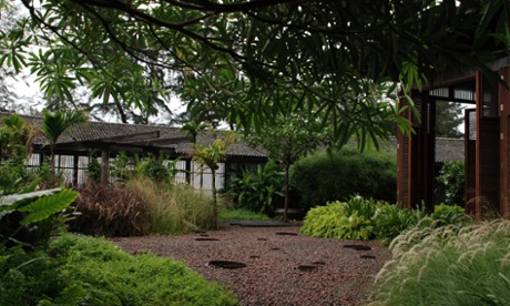 Tara House by Studio Mumbai