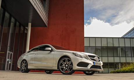 On the road: Mercedes E400