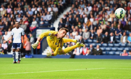 Ben Foster watches Romelu Lukaku's goal fly into the net.
