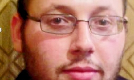 US journalist Steven Sotloff is pictured in this undated handout photo obtained by Reuters. 
