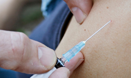 Vaccination syringe
