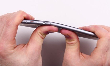 iPhone 6 and 6 Plus bending