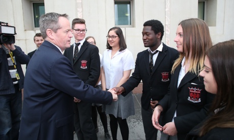 The Leader of the Opposition Bill Shorten meets school children out the front of Parliament House in Canberra, Thursday 25th September 2014.