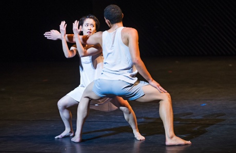 Mariko Kida (Juliet) and Anthony Lomuljo (Romeo).