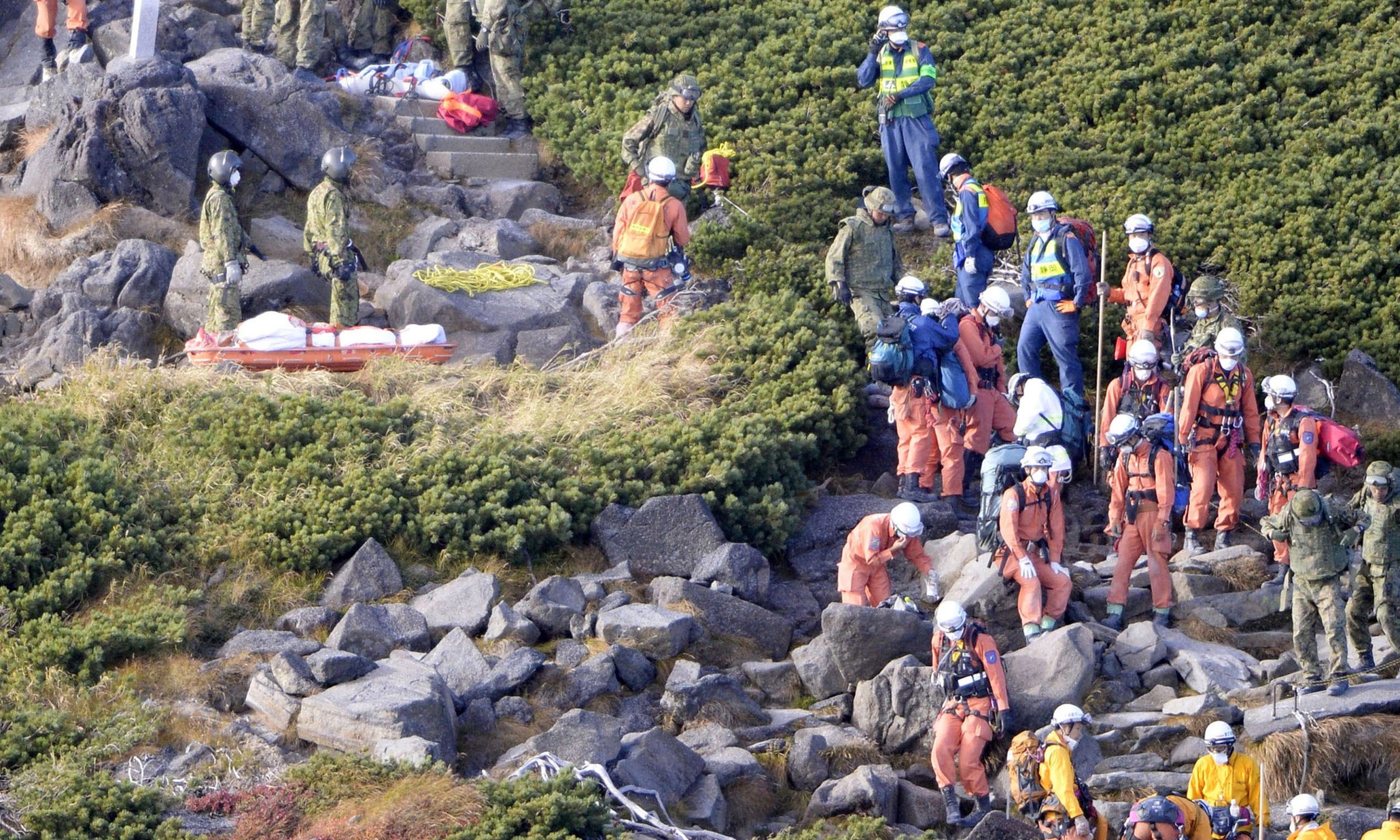 Japanese volcano eruption survivors tell heartbreaking stories of victims | World news ...2060 x 1236