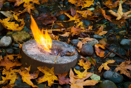 Tghe flaming geyser at Flaming Geyser state park.