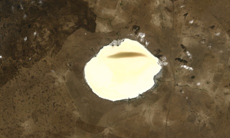 With a surface area of 155 square kilometers (60 square miles) and saline water with a salt concentration of 300 grams per liter, Russia’s Lake Elton is known as one of the largest and saltiest inland lakes in Europe.