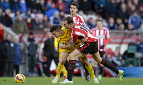 It's tussle time for Philippe Coutinho and John O'Shea