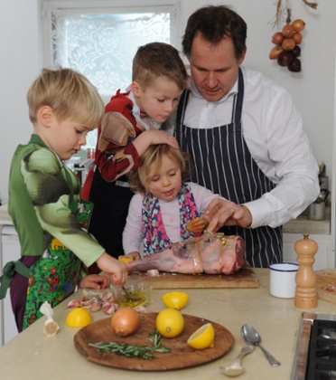 Henry and co cooking lamb leg
