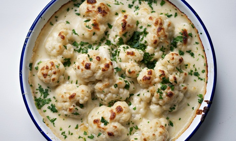 Nigel Slater’s cauliflower with smoked garlic and cheddar recipe