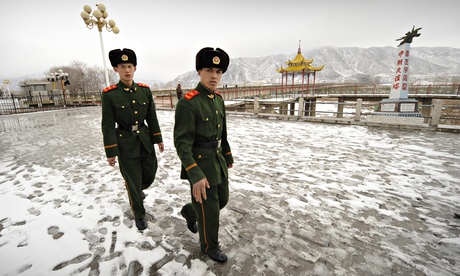China deploys militias to guard North Korea border