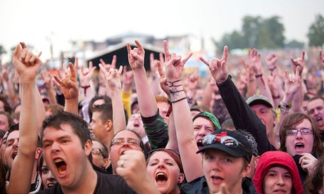 Crowd at Sonisphere 2011