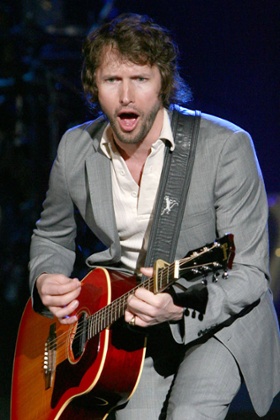 James Blunt: rocking out.