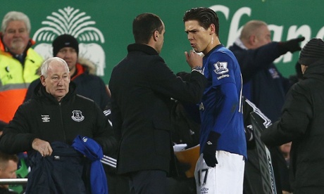 Muhamed Besic doesn't look too happy with Roberto Martinez after been substituted.