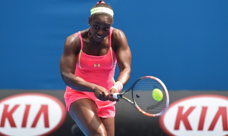 Sloane Stephens struggles early against Victoria Azarenka (photo: Mal Fairclough/AFP/Getty)