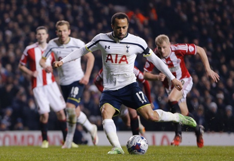 Andros Townsend scores from the spot.