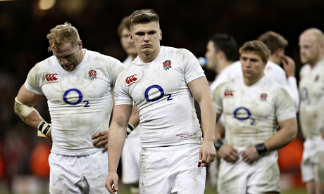 Dejected England players 