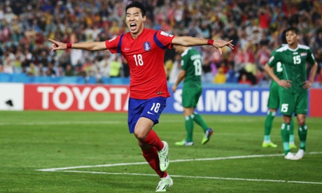 Lee Jeong-hyeop celebrates after opening the scoring.