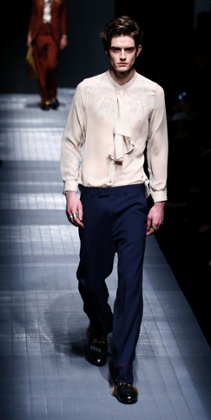 Blouses on the Gucci catwalk