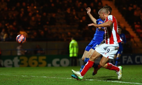 Jonathan Walters guides the ball home expertly for the fourth and final goal.