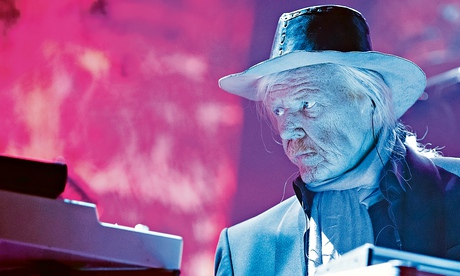 Edgar Froese performing in Paris last year.