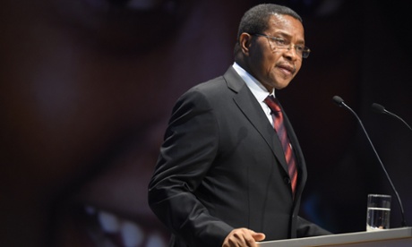 Tanzania's president Jakaya Kikwete was forced to act as the energy scandal claims yet another head.