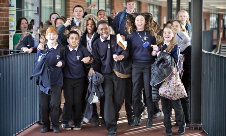 Pupils between lessons at Cotham School in Bristol, the former school of Nobel-winning scientists Pa