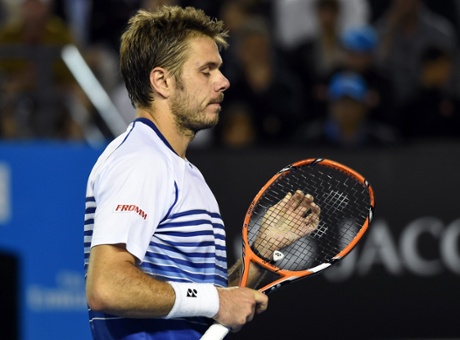 Wawrinka reacts.