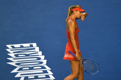 Maria Sharapova is struggling to hold her serve in the first set.