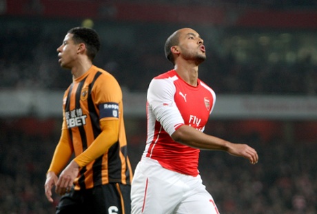Theo Walcott of Arsenal rues a missed chance.
