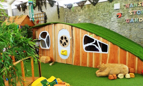 Nansloe school hobbit house