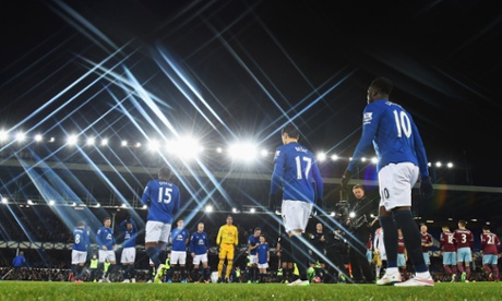 Everton and West Ham United players prepare for kick off.