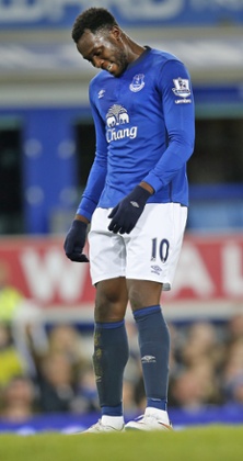 Lukaku rues another missed chance.