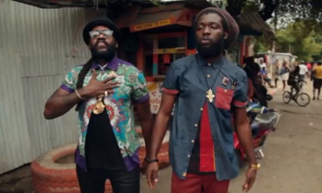 Tarrus Riley and Iba Mahr in the video for the Diamond Sox remix by Notis.