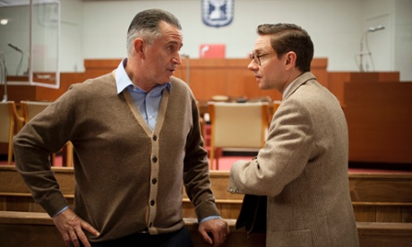 Anthony LaPaglia as director Leo Hurwitz with Martin Freeman as Fruchtman