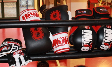 Smart boxing gloves from MM8.