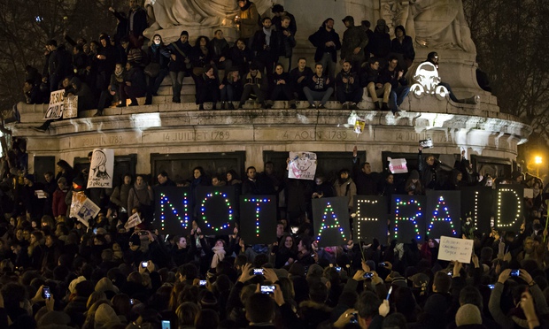 A-sign-reads-not-afraid-a-012.jpg