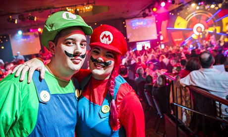 Brother and sister Graham and Helen Smith at the BDO World Championships at Lakeside, Surrey.
