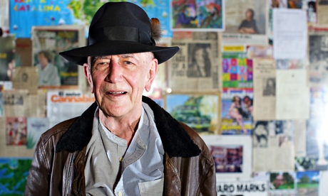 Howard Marks in a trilby with a half smile