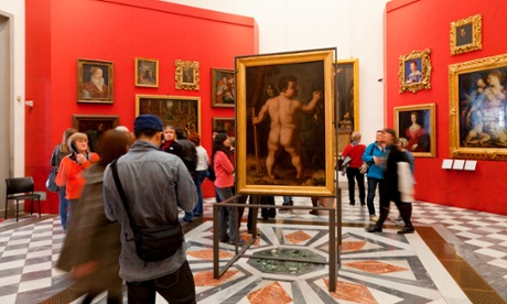 15 Mar 2012, Florence, Italy --- Europe, Italy, Florence, Interior of Galleria degli Uffizi --- Image by   Sylvain Sonnet/Corbisarchitectureart galleryart museumCentral 