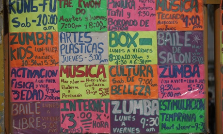 Anuncios de todas las clases en el Deportivo.