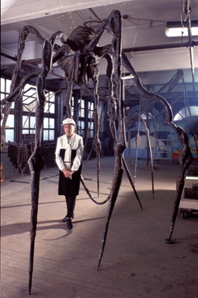 Louise Bourgeois, atelier Brooklyn, Avec Maman, 1995