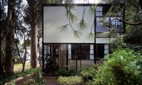 Eames House courtyard. 