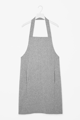 The Cos apron.