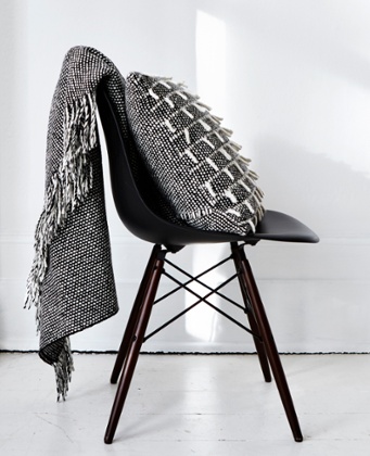 Mourne Textiles cushion and throw