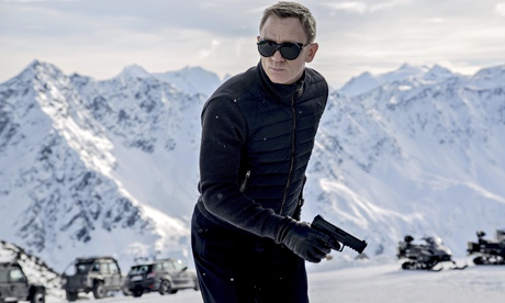 James Bond/Daniel Craig in a snowy scene in Spectre